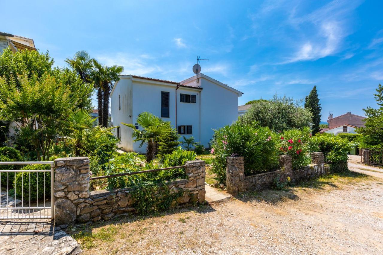 Apartman Kovac Malinska Exterior foto